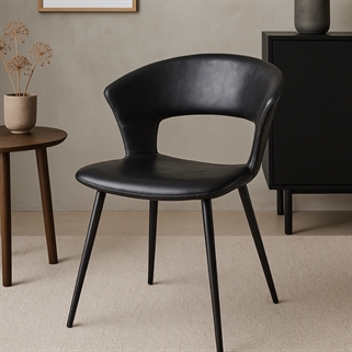Freya spisestol i sort kunstlæder | Moderne & robust 