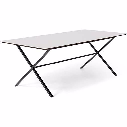 Se Meza by Hammel | Rounded spisebord 210 x 100 cm | Hvid laminat m. sort krydsstel hos Møbelsalg