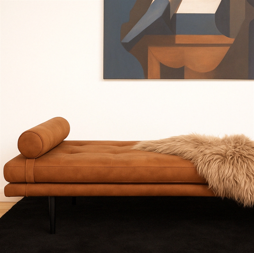 Rømø daybed | Cognac m. nakkestøtte  med sorte ben