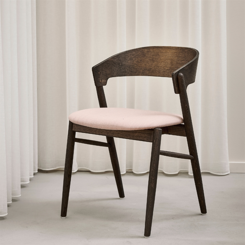 Se Springer spisebordsstol | Røget eg m. pink stof hos Møbelsalg